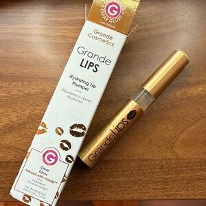 GRANDE Cosmetics GrandeLIPS Hydrating Lip Plumper